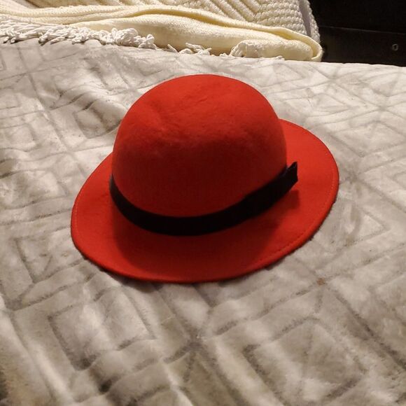 Genuine Effanem 100% Wool Crusher Hat RED WOMENS fedora - Picture 7 of 10